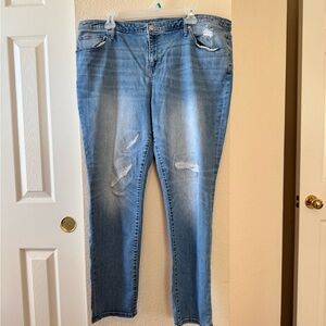 Ava & Viv Blue Skinny Jeans with Distressed Details